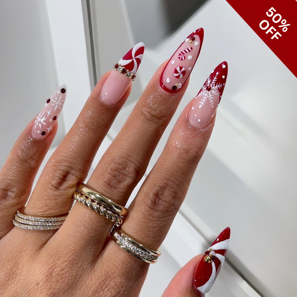 Festive Cheer | Ombre Gradient Almond Press-Ons press-on nail set