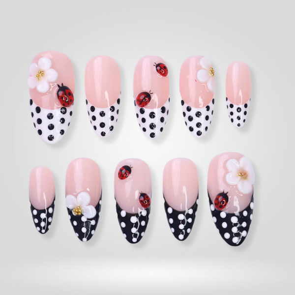 Lady Bloom | Floral Almond Press-Ons press-on nail set