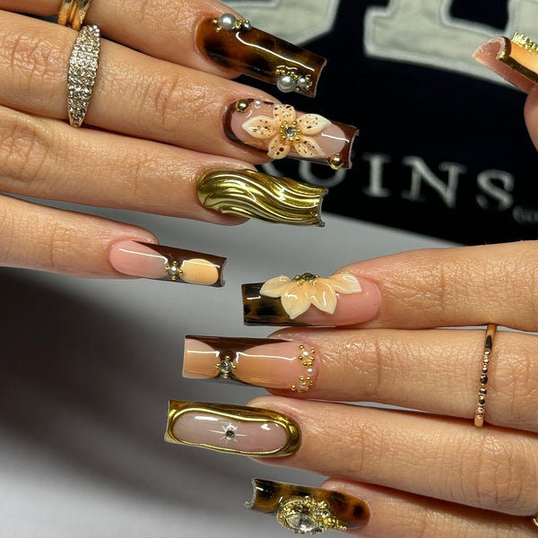 Amber Grace | Milky Cloud Dancer Coffin/Ballerina Press-Ons press-on nail set