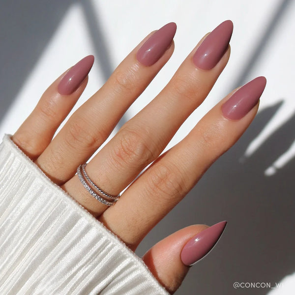 Mauve Wife | Pastel Almond Press-Ons press-on nail set