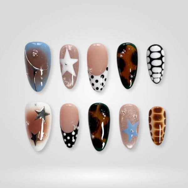 Rose Mirror | Milky Cloud Dancer Almond Press-Ons press-on nail set