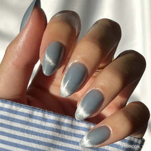 Baby Blues cat-eye velvet press-on nails - almond shape, front view