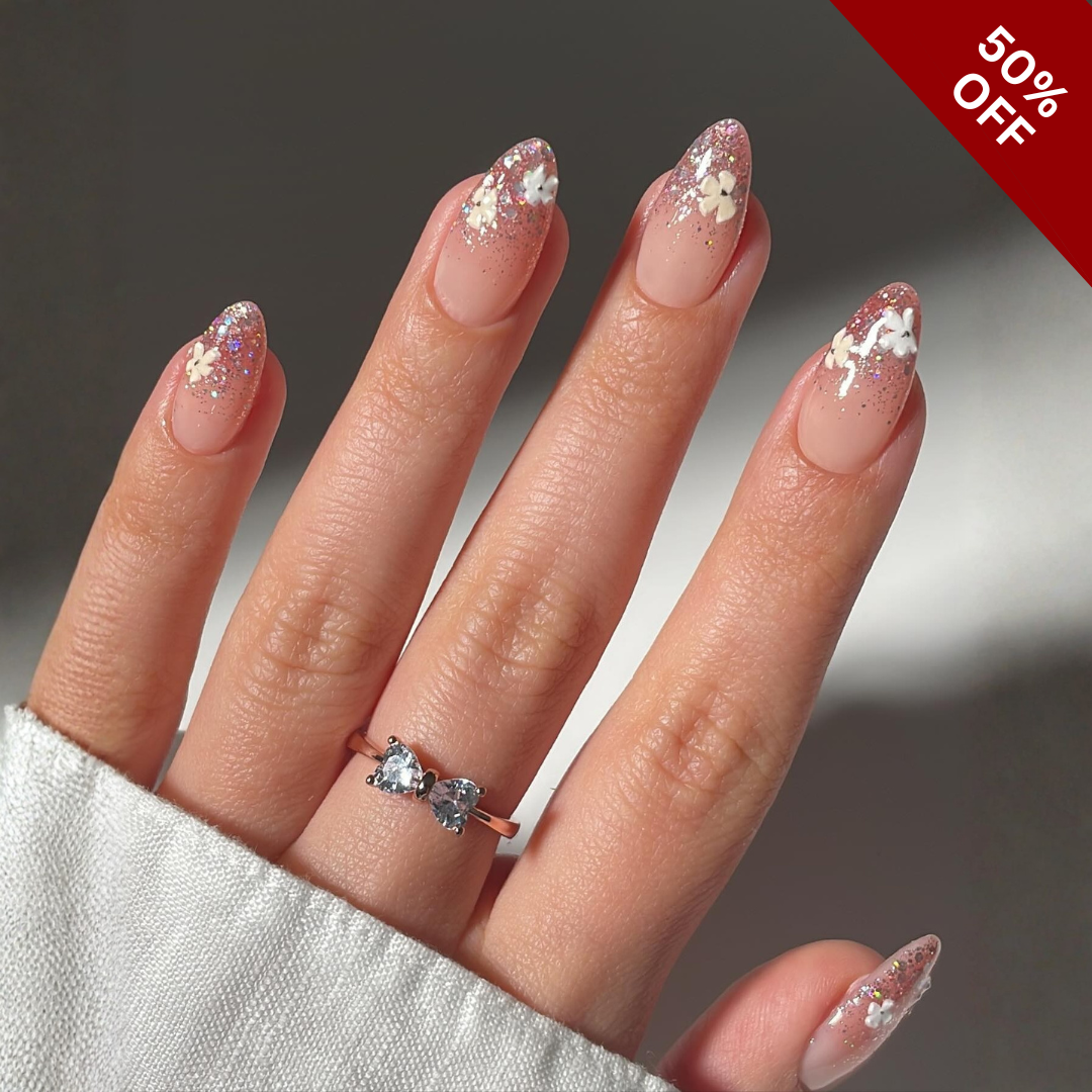 Soft Bloom press-on nails close-up texture detail - cat-eye velvet finish, US shipping