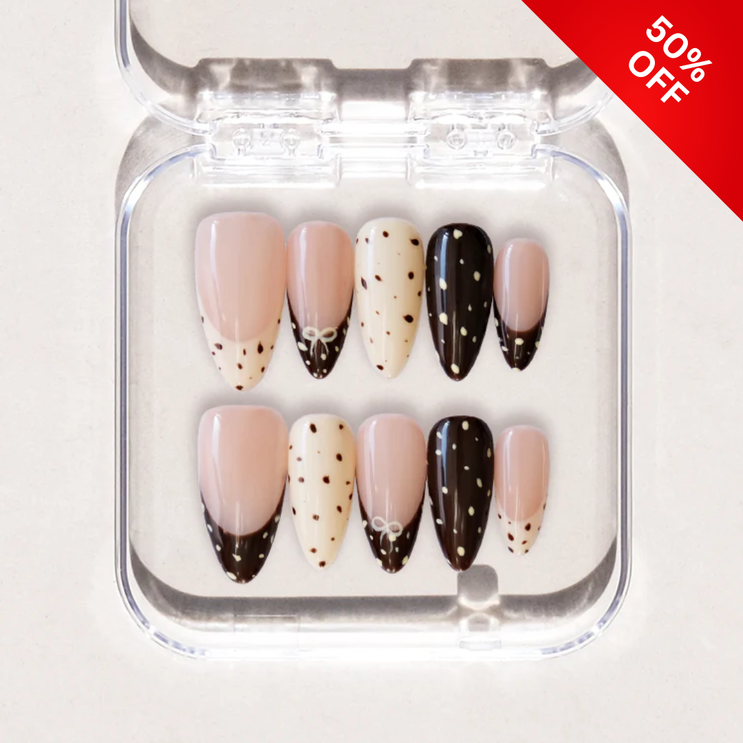 Soft Romance press-on nail set - XS to L sizing, polka dot design