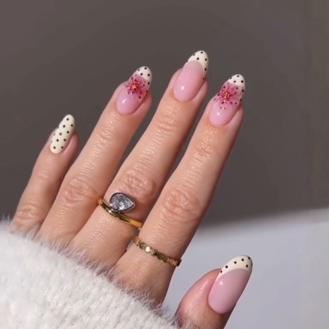 Blooming Petals press-on nails on hand - lifestyle photo, cat-eye velvet finish