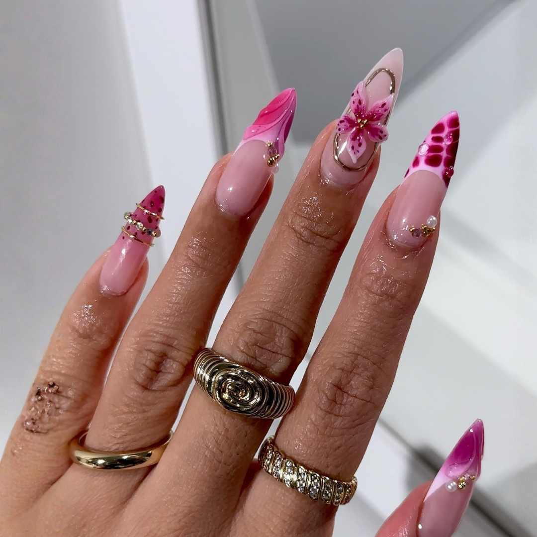 Blooming Tips press-on nails - image 6 of 11, cat-eye velvet almond