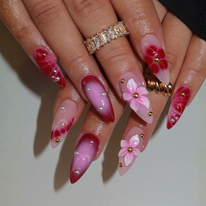 Tropical Muse press-on nails on hand - lifestyle photo, cat-eye velvet finish
