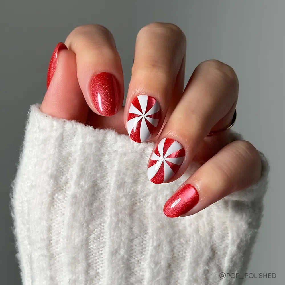 Candy Crush cat-eye velvet press-on nails - oval shape, front view