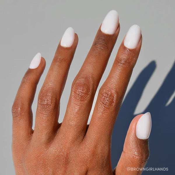 Clean Girl | Milky Cloud Dancer Oval Press-Ons press-on nail set