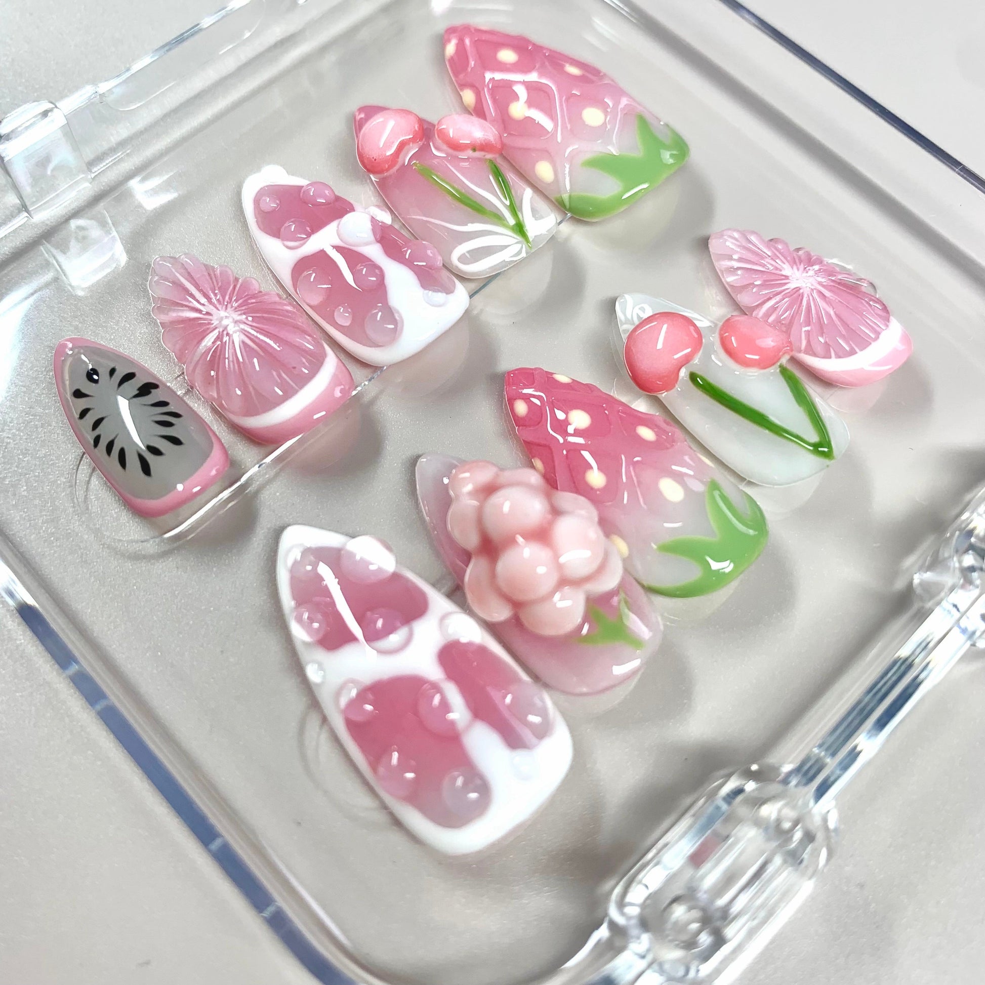 Sweet Garden press-on nail set - XS to L sizing, floral design