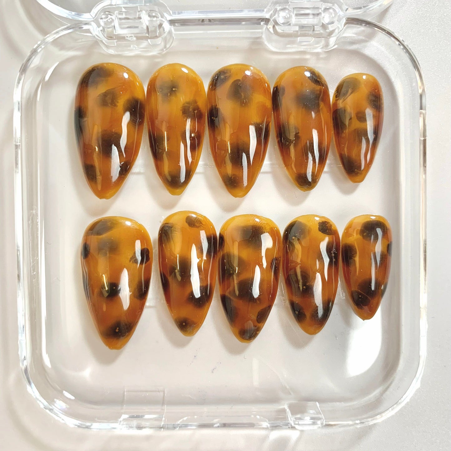 Tortoise Mist press-on nail set - XS to L sizing, soft neutral design