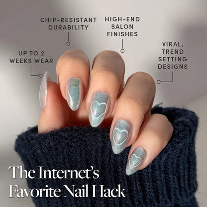 Electric Lover press-on nail set - XS to L sizing, cat-eye velvet design