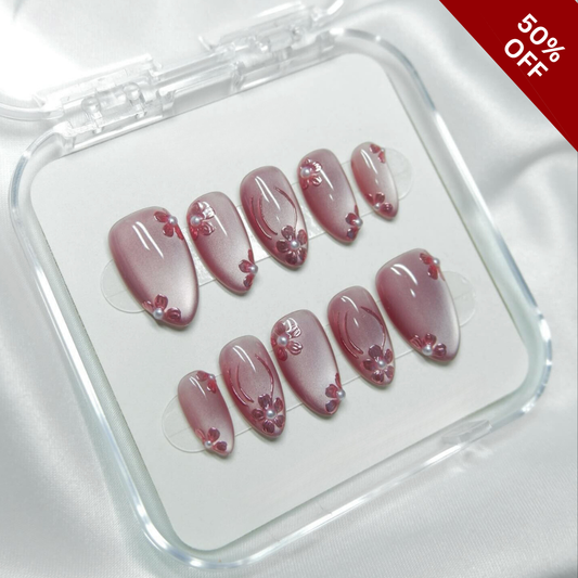 Floral Aura cat-eye velvet press-on nails - almond shape, front view
