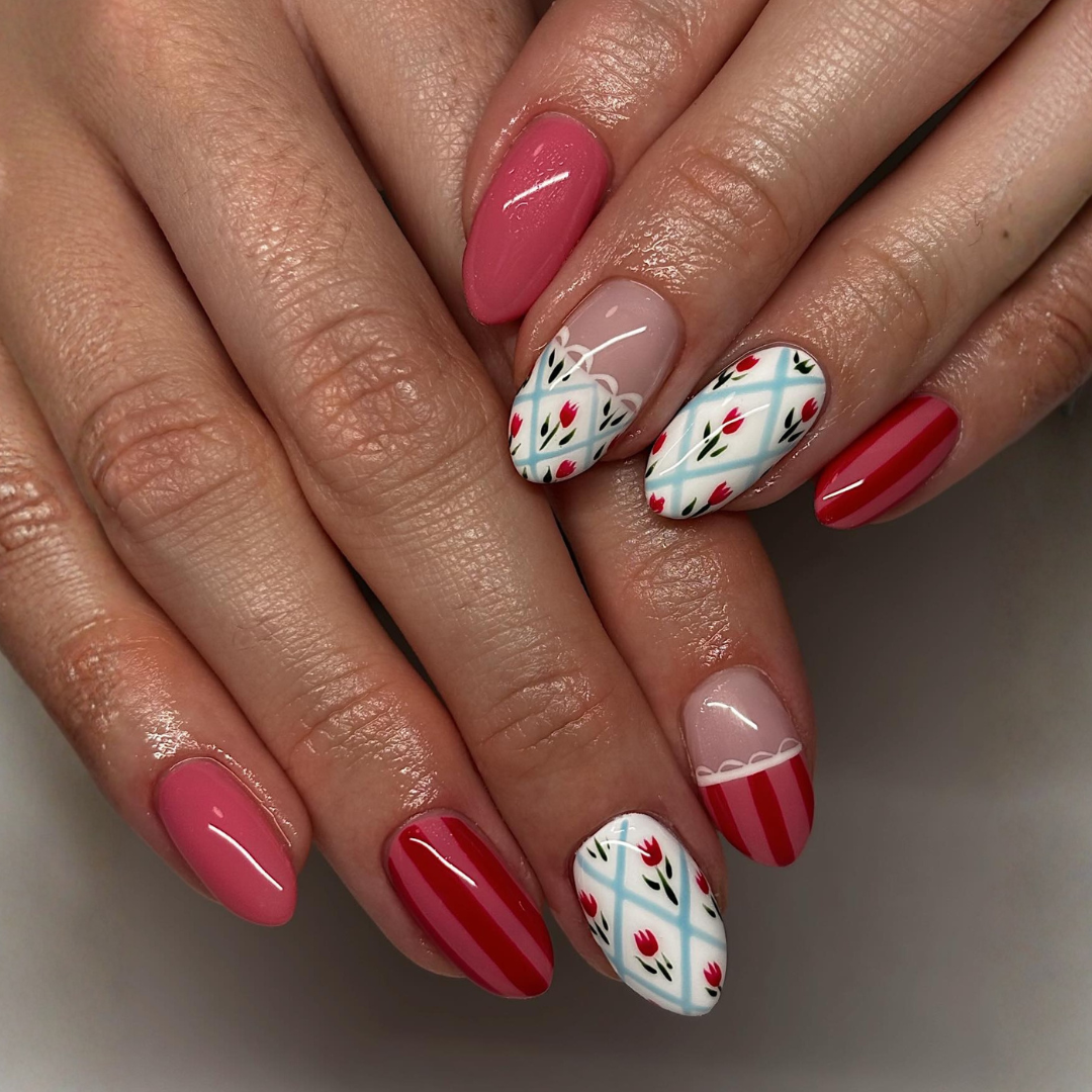 Blooming Picnic press-on nails on hand - lifestyle photo, cat-eye velvet finish