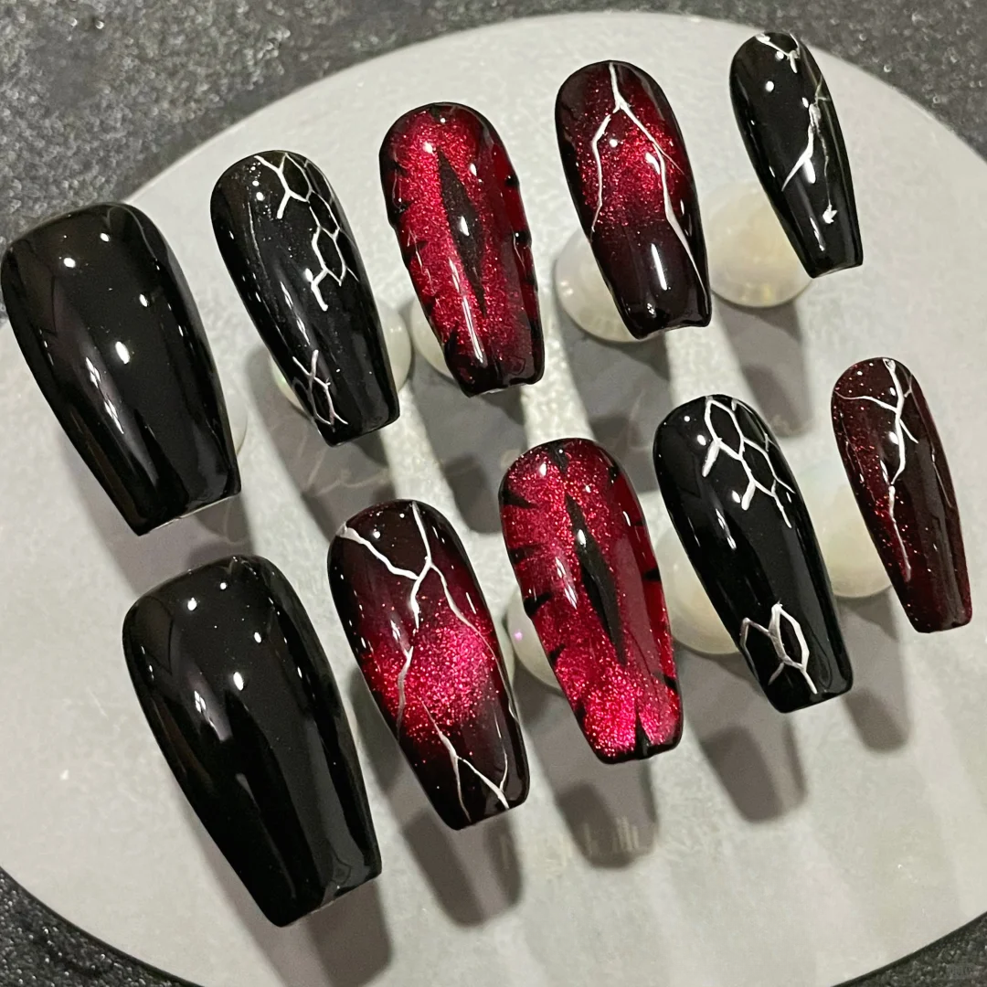 Ethereal Eyes press-on nails - image 11 of 15, pearl-shift almond
