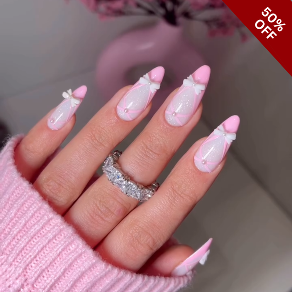 Soft Spring | Cat-Eye Velvet Round Press-Ons press-on nail set