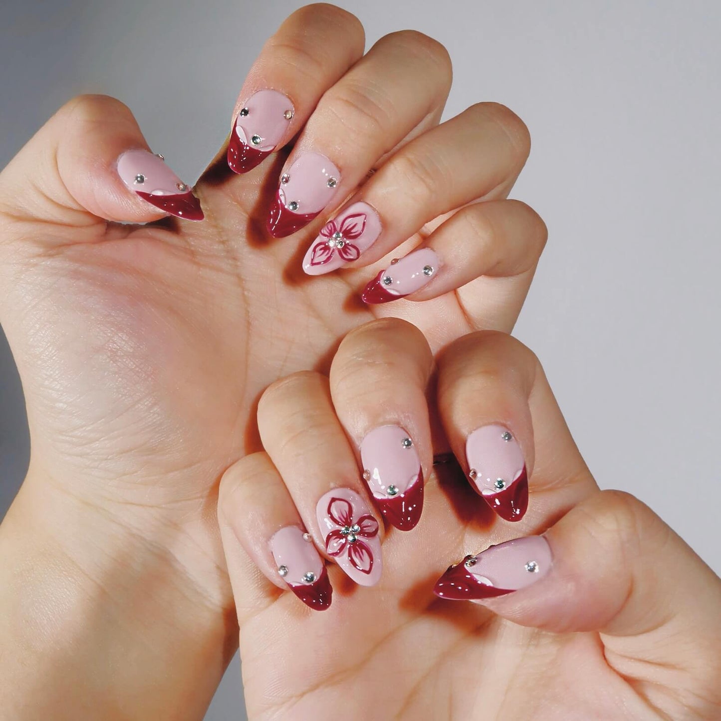 Amour de Fleur press-on nails close-up texture detail - milky cloud dancer finish, US shipping