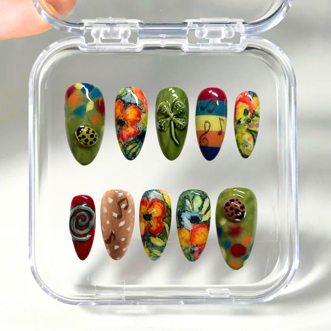 Clover Bloom press-on nails on hand - lifestyle photo, 3d sculptural finish
