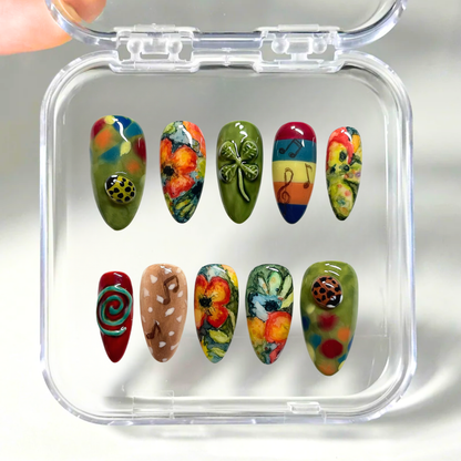 Clover Bloom press-on nails on hand - lifestyle photo, 3d sculptural finish