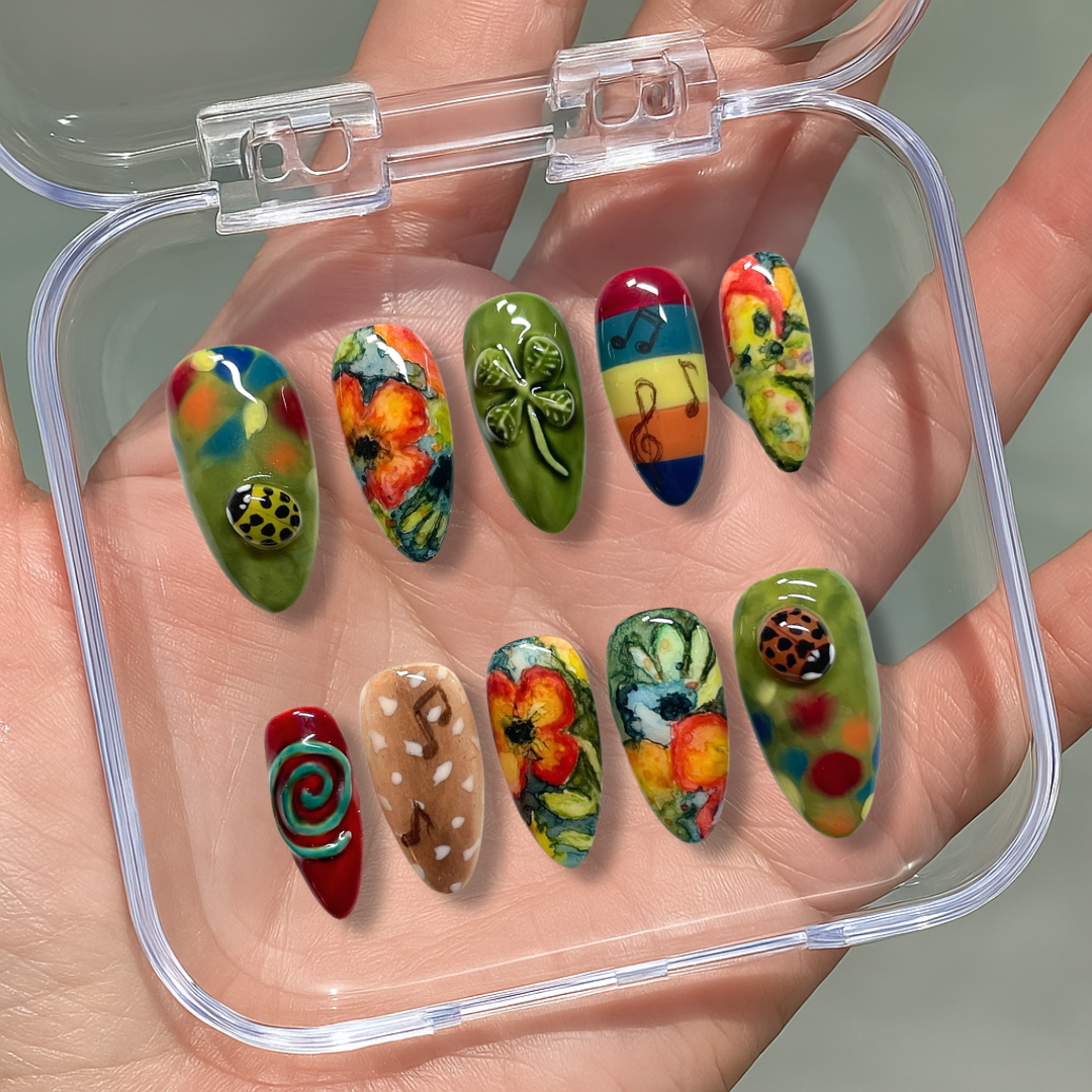 Clover Bloom press-on nail set - XS to L sizing, 3d sculptural design