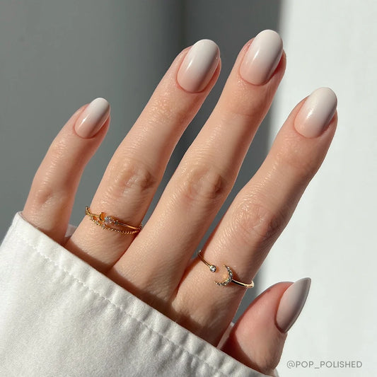 Creamer milky cloud dancer press-on nails - round shape, front view
