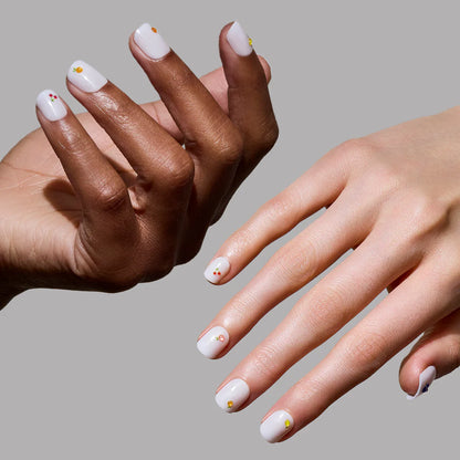 Sweet Picks press-on nail set - XS to L sizing, milky cloud dancer design