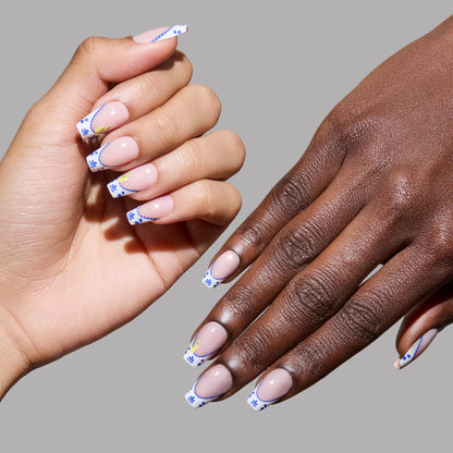 Tuscan Twist press-on nail set - XS to L sizing, milky cloud dancer design