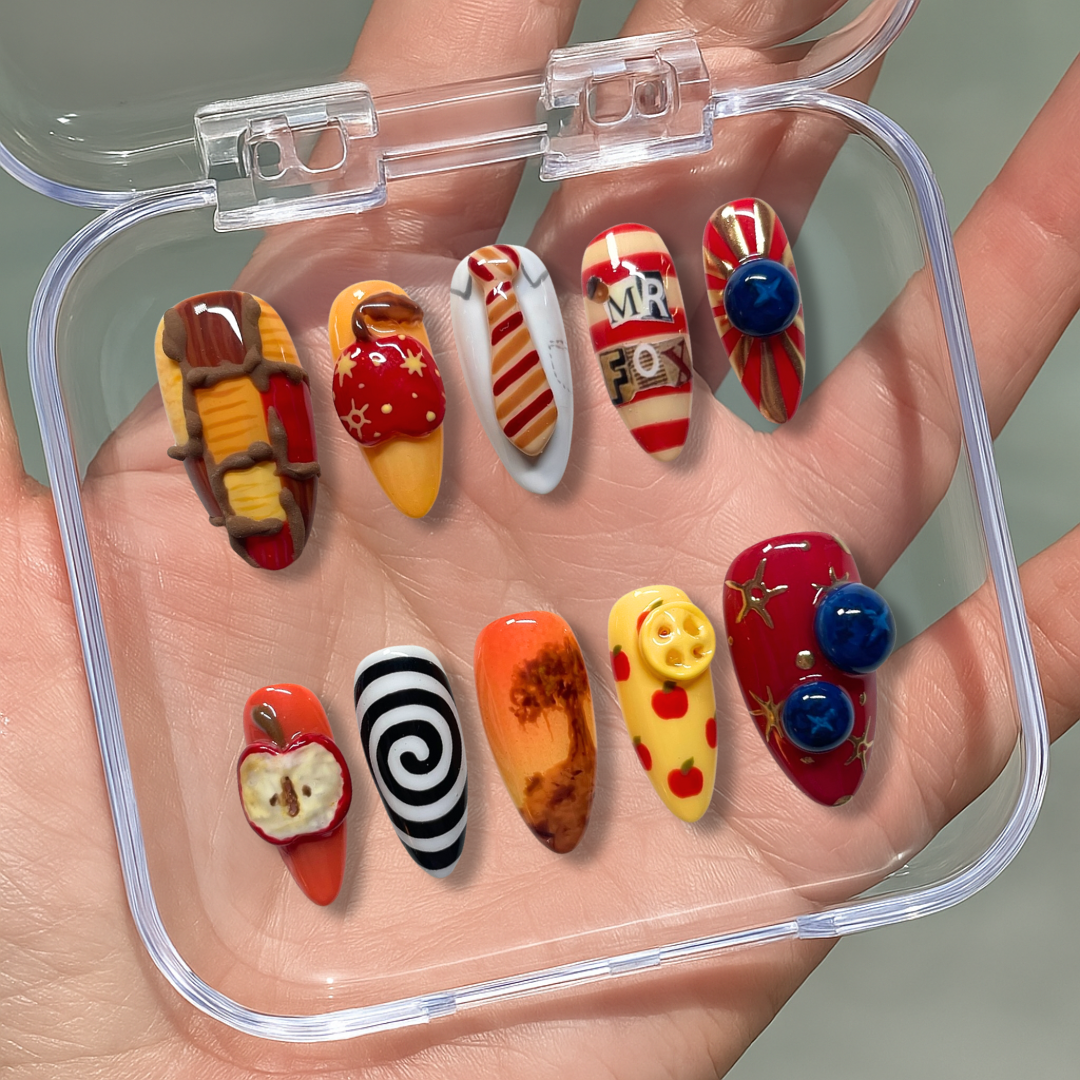 Golden Fox press-on nail set - XS to L sizing, 3d sculptural design
