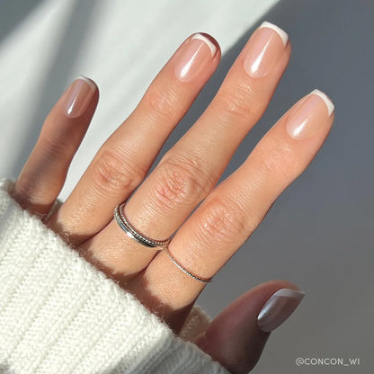 La Perle milky cloud dancer press-on nails - square shape, front view