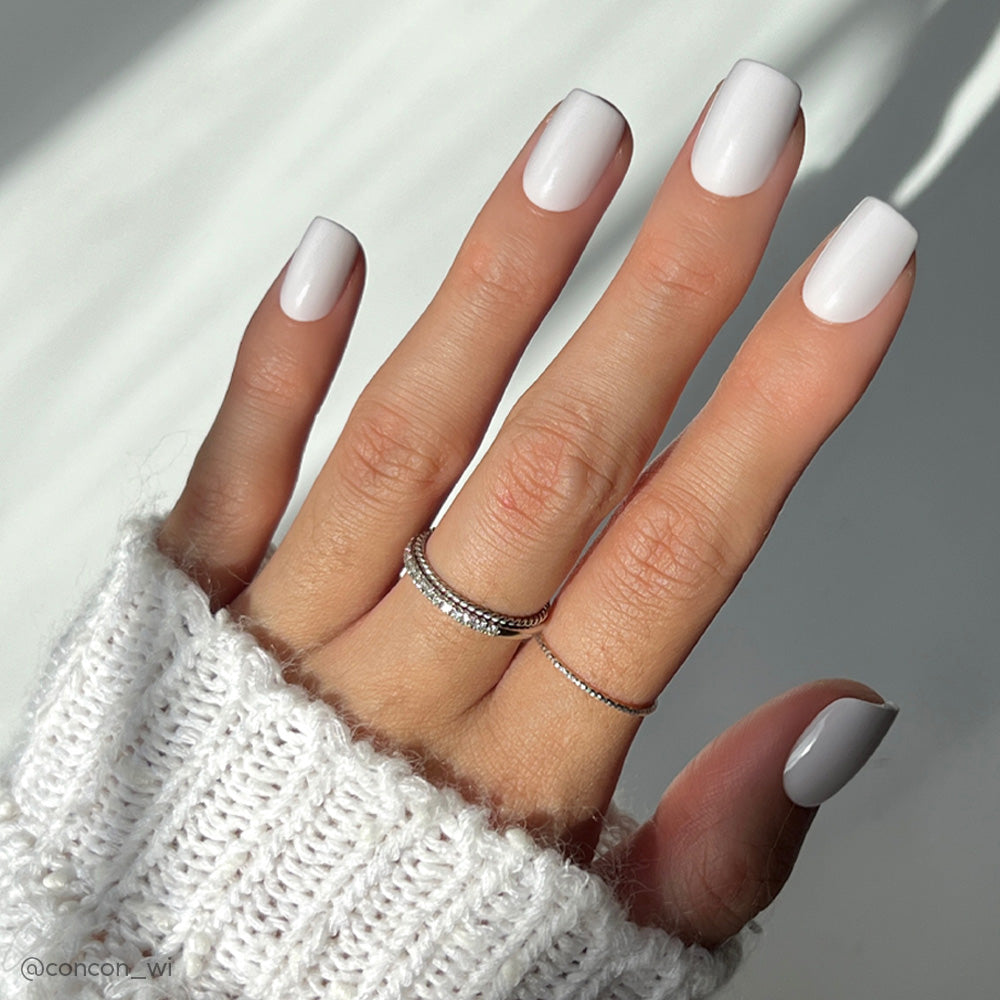 Lilac Gray pastel press-on nails - square shape, front view