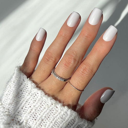 Lilac Gray pastel press-on nails - square shape, front view