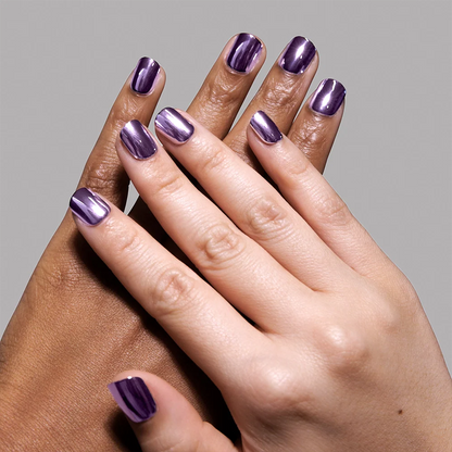 Lilac Steel press-on nails on hand - lifestyle photo, pearl-shift finish