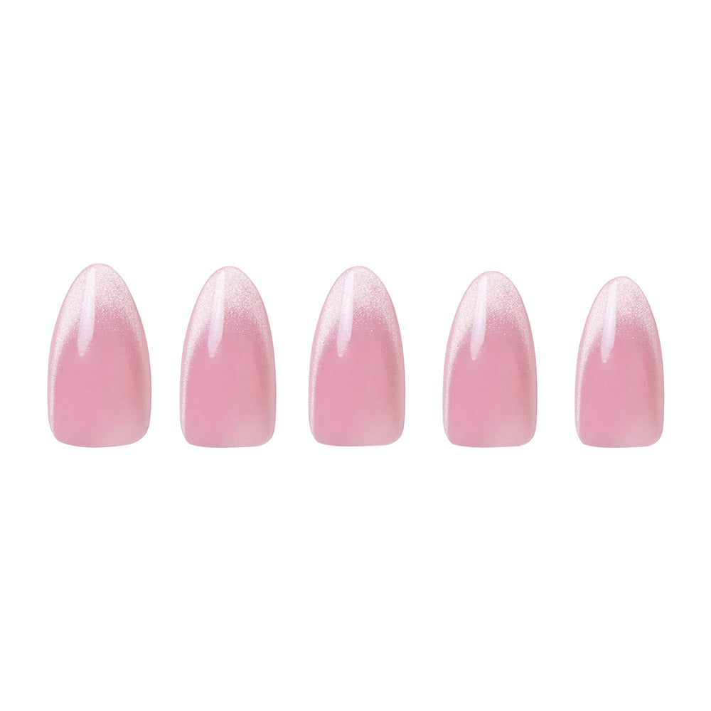 Lovers Blush press-on nails close-up texture detail - cat-eye velvet finish, US shipping