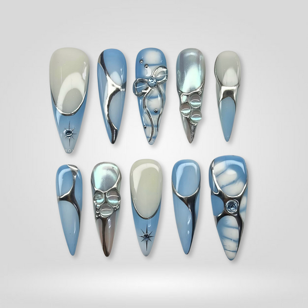 Silver Glaze | Milky Cloud Dancer Almond Press-Ons press-on nail set