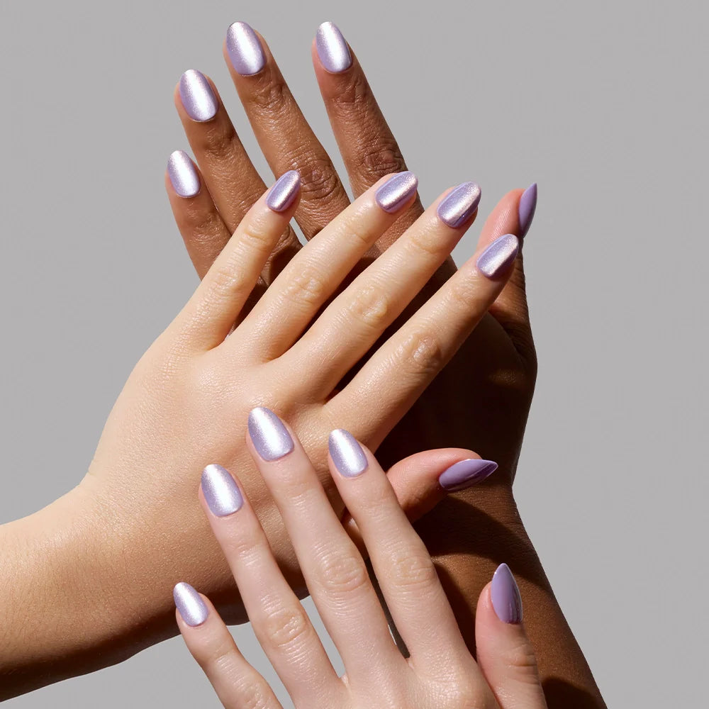 Mermaid's Tail press-on nail set - XS to L sizing, cat-eye velvet design