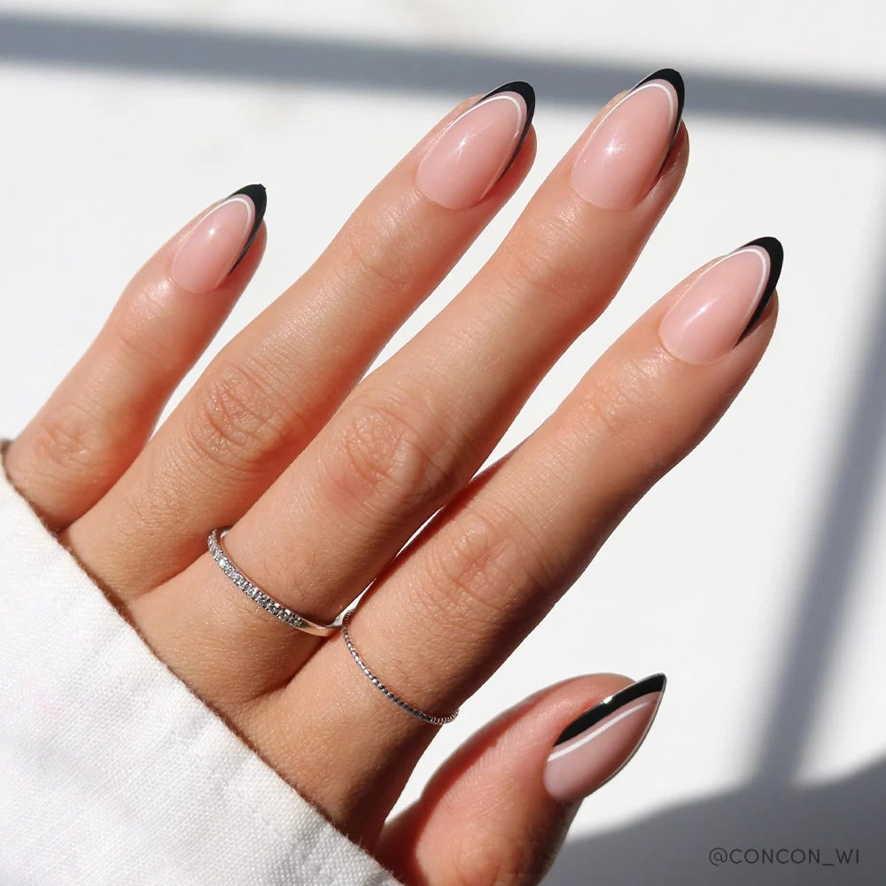 NO IN BETWEEN milky cloud dancer press-on nails - almond shape, front view