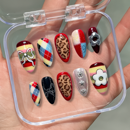 Retro Muse press-on nail set - XS to L sizing, 3d sculptural design