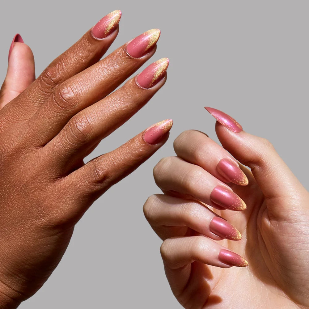 Starbeam press-on nail set - XS to L sizing, cat-eye velvet design