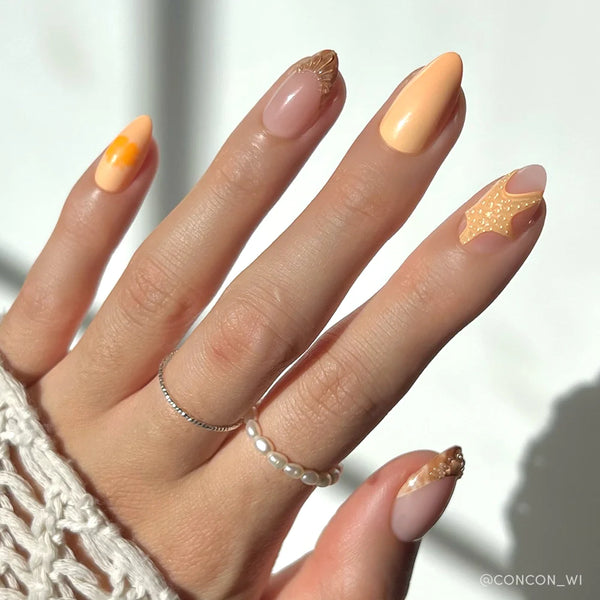 Sunny Shores | 3D Sculptural Almond Press-Ons press-on nail set