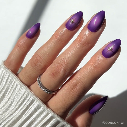 Tarot 3d sculptural press-on nails - almond shape, front view