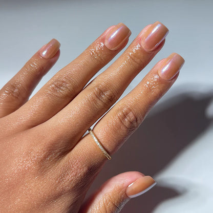 THRILLA IN MANILA jelly glaze press-on nails - square shape, front view