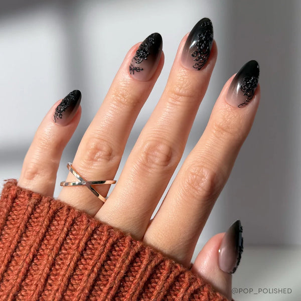 ‘Til Death | 3D Sculptural Almond Press-Ons press-on nail set