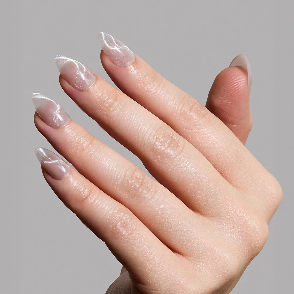 WOO-MAN! press-on nails close-up texture detail - cat-eye velvet finish, US shipping