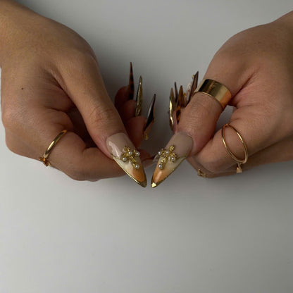 Wild Luxe press-on nail set - XS to L sizing, milky cloud dancer design